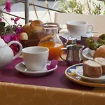 アパートホテル Vacanze Baia レアルモンテ