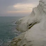 Vacanze Baia レアルモンテ