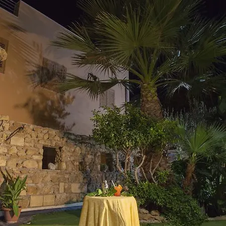 Appart hôtel Vacanze Baia *